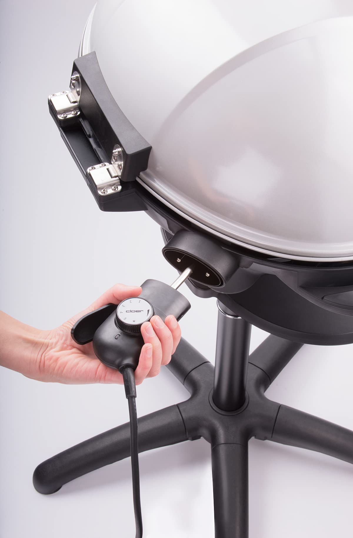 Parrilla Eléctrica Cloer 6789, 2400 W, Superficie Antiadherente de 38,5 x 52,5 cm, Uso Interior y Exterior, Soporte Desmontable