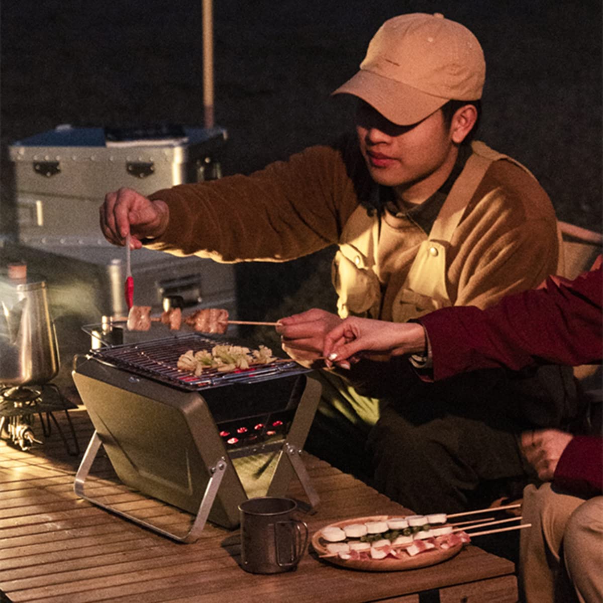 Parrilla de Carbón WgGUIF Plegable – Portátil de Acero Inoxidable con Rejilla, Ideal para Camping y Picnic